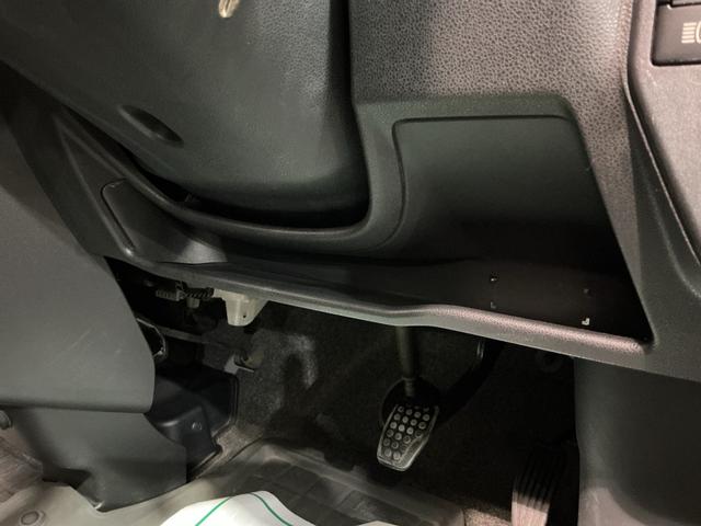 ハイゼットカーゴクルーズターボＳＡIII４ＷＤ　ＡＴ　スマートアシスト３　ＣＤラジオ　電動格納ドアミラー　アイドリングストップ　パワーウィンドウ　キーレスエントリー　オートハイビーム（栃木県）の中古車