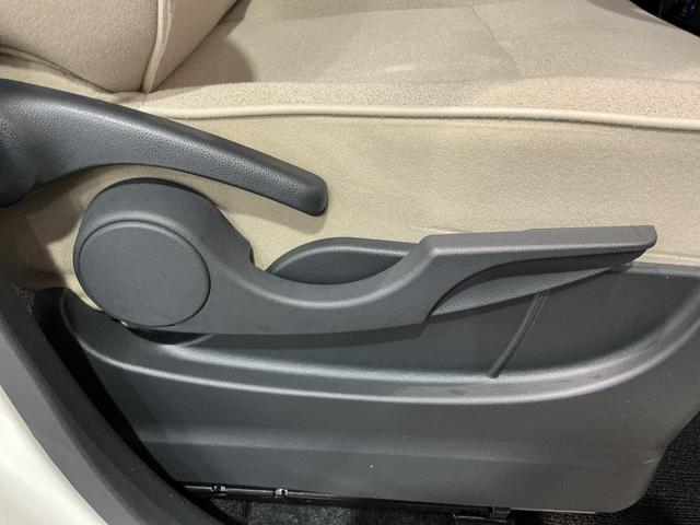 ムーヴキャンバスＧメイクアップＶＳ　ＳＡIIIナビ　パノラマモニター　ｉ−ｓｔｏｐ　プッシュスタートスマートキー　追突被害軽減ブレーキ　盗難防止アラーム　エアバック　ＬＥＤ　キーフリー　横滑り防止装置　電動格納ミラー（栃木県）の中古車