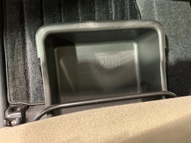 ムーヴキャンバスＧメイクアップＶＳ　ＳＡIII両自動ドア　ｉ−ｓｔｏｐ　プッシュスタートスマートキー　パノラマモニター　追突被害軽減ブレーキ　ナビ＆ＴＶ　盗難防止アラーム　エアバック　ＬＥＤ　キーフリー　横滑り防止装置　雹害あり（栃木県）の中古車