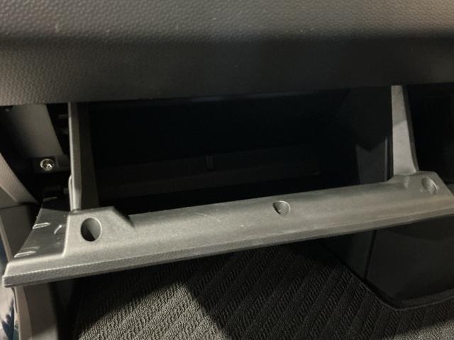 ルーミーカスタムＧナビ　バックモニタ　横滑り防止システム　運転席助手席エアバック　障害物ソナー　電動格納式ミラー　スマ−トキ−　Ａ−ＳＴＯＰ　エアバック　衝突安全ボディ　ＬＥＤライト　キーフリー　Ａライト　イモビ（栃木県）の中古車