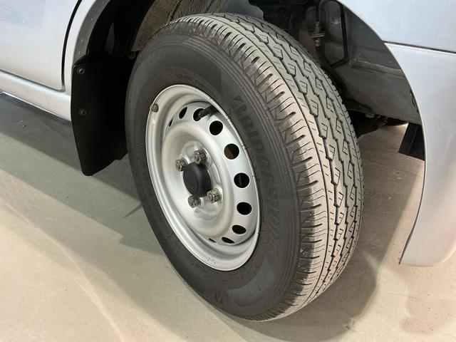 ハイゼットカーゴスペシャルSAIIILEDヘッドライト フォグランプ スマートアシスト3 アイドリングストップ 誤発進抑制機能 純正ラジオ(栃木県)の中古車