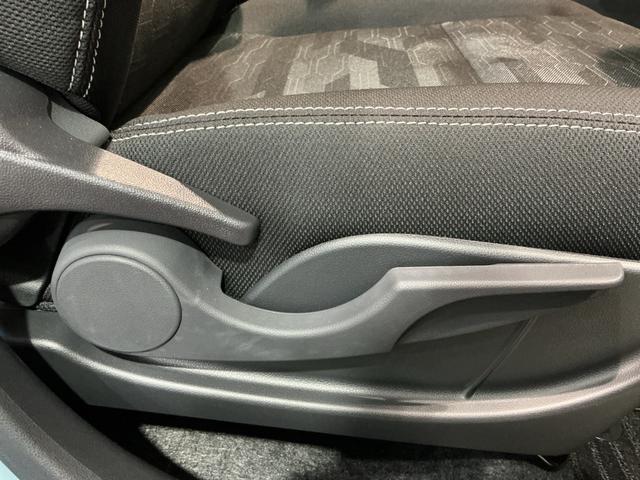 タフトＧ　ダーククロムベンチャースマートアシスト　ＬＥＤヘッドライト　ソナーセンサー　アルミホイール　シートヒーター　誤発進抑制機能　ガラスルーフ　電動パーキング（栃木県）の中古車