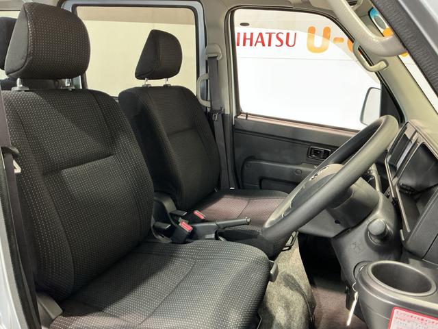 ハイゼットカーゴクルーズターボＳＡIIIナビゲーションシステム　スマートアシスト３　４ＷＤ　ＡＴ　パワーウィンドウ　電動格納式ドアミラー　ドライブレコーダー　　キーレスエントリー　ＬＥＤヘッドライト（栃木県）の中古車