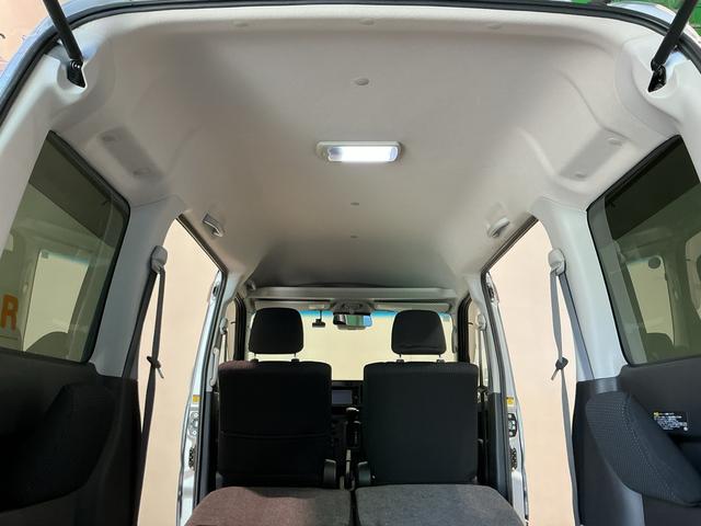 ハイゼットカーゴクルーズターボＳＡIIIナビゲーションシステム　スマートアシスト３　４ＷＤ　ＡＴ　パワーウィンドウ　電動格納式ドアミラー　ドライブレコーダー　　キーレスエントリー　ＬＥＤヘッドライト（栃木県）の中古車