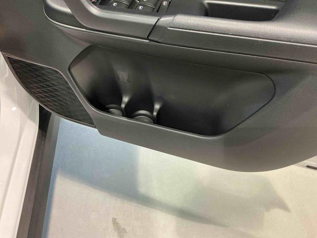 ロッキーＬナビ　Ｂカメラ　車線逸脱防止　電動格納ドアミラー　キーフリーシステム　　スマ−トキー　ＬＥＤライト　アイドリングストップ　クリアランスソナー　オートライト　オートハイビーム（栃木県）の中古車