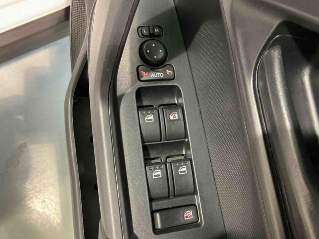 ロッキーＬナビ　Ｂカメラ　車線逸脱防止　電動格納ドアミラー　キーフリーシステム　　スマ−トキー　ＬＥＤライト　アイドリングストップ　クリアランスソナー　オートライト　オートハイビーム（栃木県）の中古車