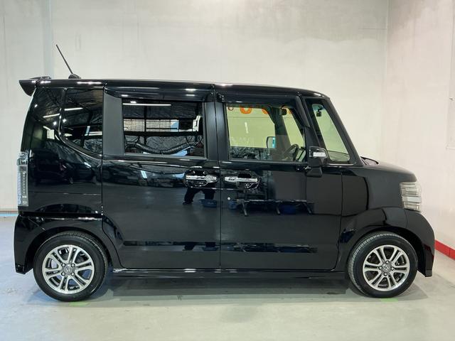 Ｎ−ＢＯＸカスタムＧ・Ｌパッケージ両席エアバッグ　電格ドアミラー　アルミホイール　Ｒカメ　運転席エアバッグ　横滑防止装置　イモビ　ベンチシ−ト　キーフリ　片側電動ドア　スマートキ−　ＡＢＳ　衝突安全ボディ（栃木県）の中古車