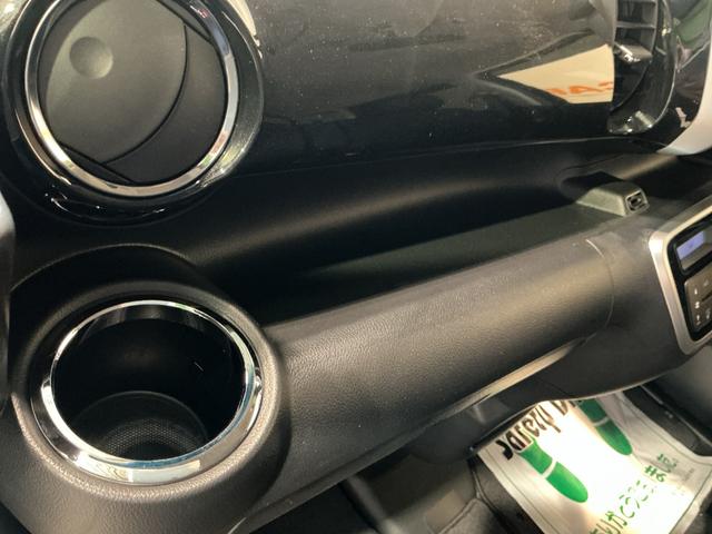 Ｎ−ＢＯＸカスタムＧ・Ｌパッケージ両席エアバッグ　電格ドアミラー　アルミホイール　Ｒカメ　運転席エアバッグ　横滑防止装置　イモビ　ベンチシ−ト　キーフリ　片側電動ドア　スマートキ−　ＡＢＳ　衝突安全ボディ（栃木県）の中古車