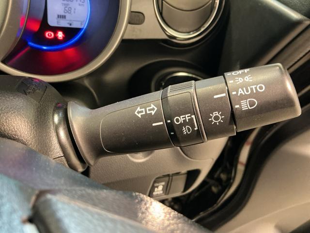 Ｎ−ＢＯＸカスタムＧ・Ｌパッケージ両席エアバッグ　電格ドアミラー　アルミホイール　Ｒカメ　運転席エアバッグ　横滑防止装置　イモビ　ベンチシ−ト　キーフリ　片側電動ドア　スマートキ−　ＡＢＳ　衝突安全ボディ（栃木県）の中古車