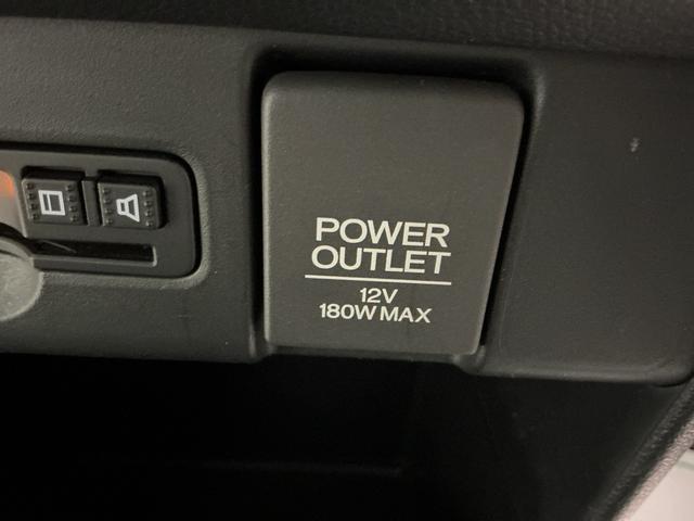 Ｎ−ＢＯＸカスタムＧ・Ｌパッケージ両席エアバッグ　電格ドアミラー　アルミホイール　Ｒカメ　運転席エアバッグ　横滑防止装置　イモビ　ベンチシ−ト　キーフリ　片側電動ドア　スマートキ−　ＡＢＳ　衝突安全ボディ（栃木県）の中古車