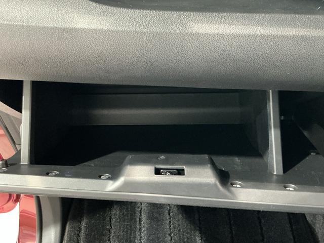 タントカスタムＸ　ＳＡ衝突軽減Ｂ　助手席エアバッグ　片側電動両側スライドドア　横滑り防止装置付き　アルミホイール　キーフリー　運転席エアバック　ＬＥＤ　ＡＵＴＯライト　メモリナビ　ナビＴＶ　ベンチシート（栃木県）の中古車