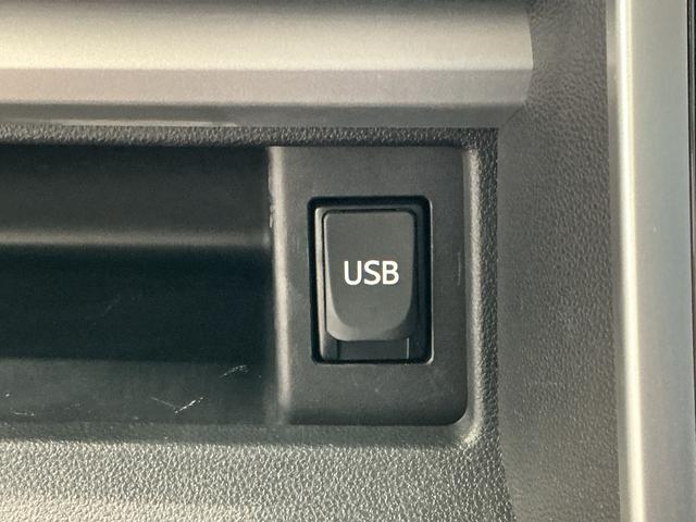 タントカスタムＸ　ＳＡ衝突軽減Ｂ　助手席エアバッグ　片側電動両側スライドドア　横滑り防止装置付き　アルミホイール　キーフリー　運転席エアバック　ＬＥＤ　ＡＵＴＯライト　メモリナビ　ナビＴＶ　ベンチシート（栃木県）の中古車