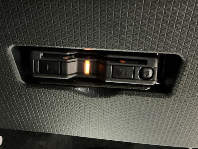 タントカスタムＸナビゲーションシステム　パノラマモニター　キーフリーシステム　ＬＥＤヘッドライト　両側電動スライドドア　スマートアシスト　コーナーセンサー　純正アルミホイール　運転席助手席シートヒーター（栃木県）の中古車