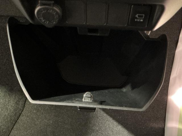 トールカスタムＧ　ＳＡIIアイスト　横滑り防止装置　メンテナンスノート　車線逸脱警告　ＬＥＤライト　電動格納ミラー　バックカメラ付き　ナビＴＶ　ＥＴＣ　両側パワースライドドア　メモリーナビ　キーフリー　スマートキー（栃木県）の中古車