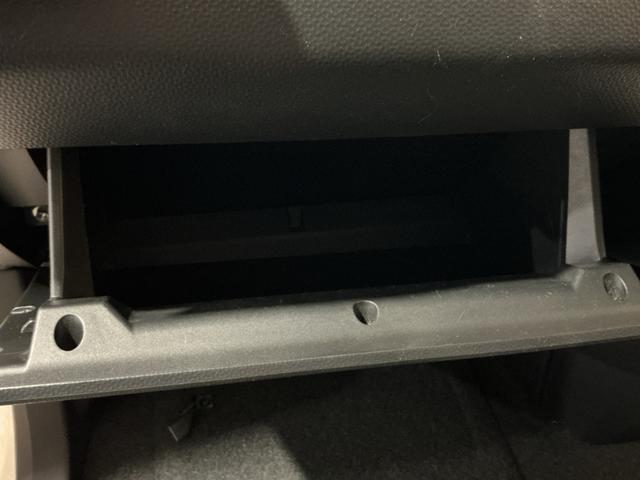 トールカスタムＧ　ＳＡIIアイスト　横滑り防止装置　メンテナンスノート　車線逸脱警告　ＬＥＤライト　電動格納ミラー　バックカメラ付き　ナビＴＶ　ＥＴＣ　両側パワースライドドア　メモリーナビ　キーフリー　スマートキー（栃木県）の中古車