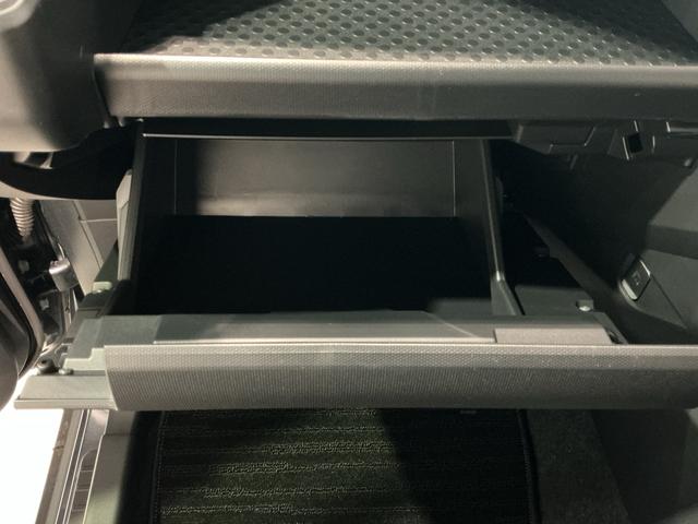 タフトＸガラスサンルーフ　クリソナ　リアカメラ　電動格納ドアミラー　禁煙　車線逸脱　キーレスエントリーシステム　ＬＥＤライト　オートマチックハイビーム　安全ボディ　オートライト　アイストップ（栃木県）の中古車