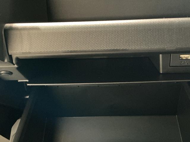 タフトＸガラスサンルーフ　クリソナ　リアカメラ　電動格納ドアミラー　禁煙　車線逸脱　キーレスエントリーシステム　ＬＥＤライト　オートマチックハイビーム　安全ボディ　オートライト　アイストップ（栃木県）の中古車