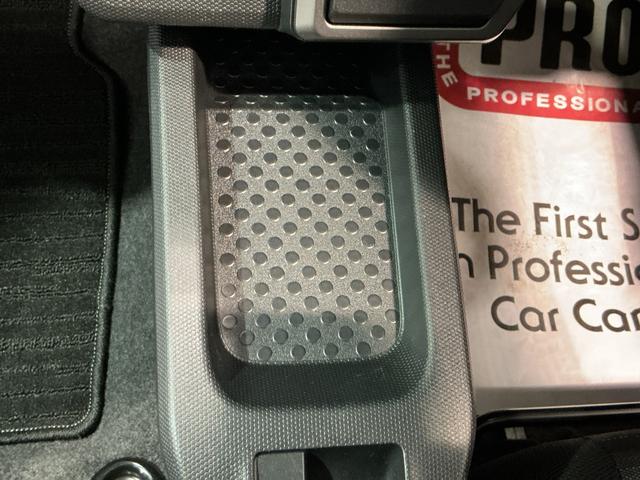 タフトＧ　クロムベンチャースタイリッシュガラスルーフ　安全ボディ　ＡＴハイビーム　アルミ　シ−トヒ−タ−　電動格納式ドアミラー　レーンキープ　キーフリーシステム　ＬＥＤヘッド　ナビＴＶ　オートライト　メモリーナビ（栃木県）の中古車