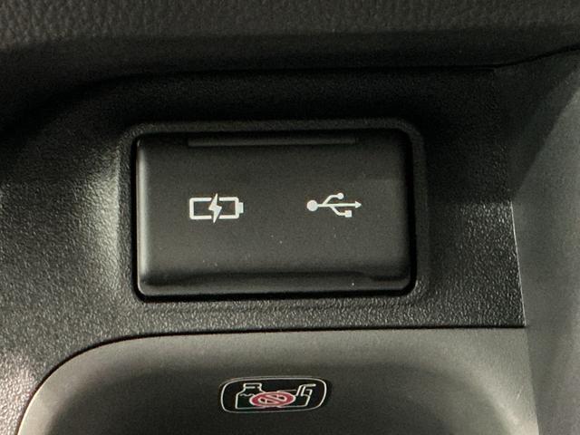 シエンタＧ衝突軽減ブレーキ　両側パワースライドドア　クルコン　イモビ　電動格納ミラー　ナビ　スマキー　ＥＴＣ　エアＢ　キーフリー　ＡＢＳ　横滑り防止装置　アイスト　パノラマカメラ（栃木県）の中古車