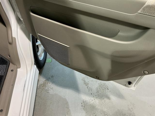 アトレーワゴンカスタムターボＲＳリミテッド電動ミラー　Ｂカメラ　助手席エアバッグ　メモリーナビ　エアバック　盗難防止　タ−ボ　ＴＶナビ　衝突安全ボディ　ＡＢＳ　社外アルミ　スライド片側電動ドア　キ−レス（栃木県）の中古車