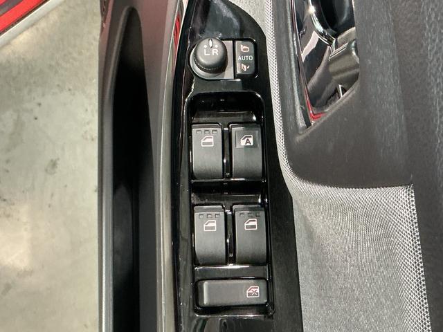 キャストスタイルＸアイスト　ナビＴＶ　電格ミラー　セキュリティアラーム　横滑り防止　スマートキー　キーレスエントリー　助手席エアバッグ　エアバック　メモリーナビ　ＡＢＳ　衝突安全ボディ（栃木県）の中古車