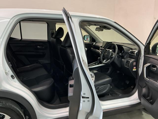 ロッキープレミアムＧエコアイドル　誤発進抑制機能　キーレスエントリー　オートマチックハイビーム　スマートキー＆プッシュスタート　盗難防止システム　ＬＥＤヘッドランプ　レーンアシスト　アルミホイル（栃木県）の中古車