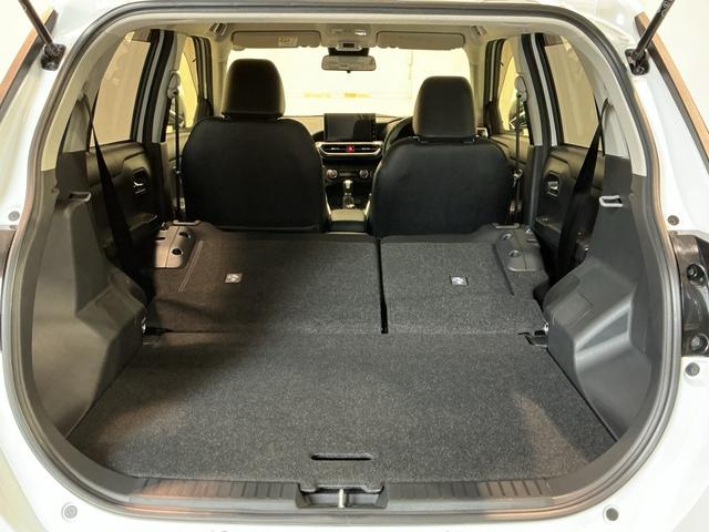 ロッキープレミアムＧエコアイドル　誤発進抑制機能　キーレスエントリー　オートマチックハイビーム　スマートキー＆プッシュスタート　盗難防止システム　ＬＥＤヘッドランプ　レーンアシスト　アルミホイル（栃木県）の中古車