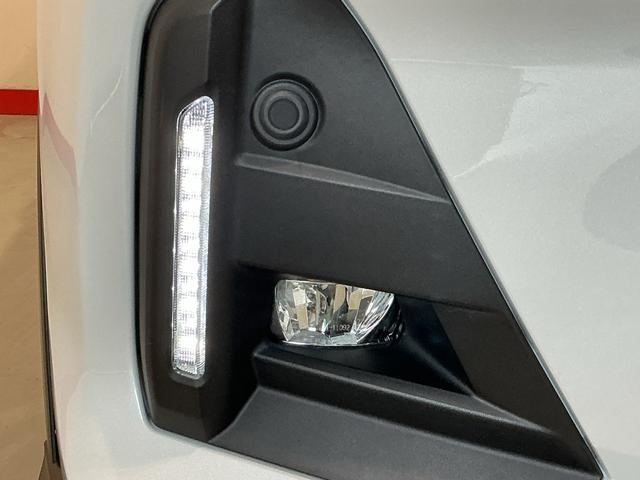 ロッキープレミアムＧエコアイドル　誤発進抑制機能　キーレスエントリー　オートマチックハイビーム　スマートキー＆プッシュスタート　盗難防止システム　ＬＥＤヘッドランプ　レーンアシスト　アルミホイル（栃木県）の中古車