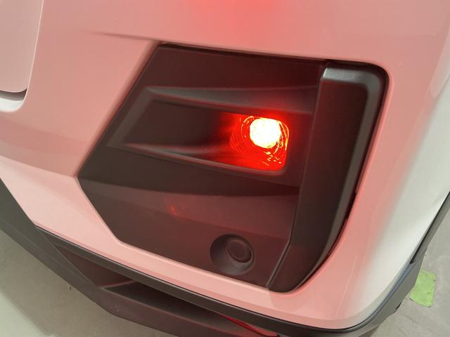 ロッキープレミアムＧエコアイドル　誤発進抑制機能　キーレスエントリー　オートマチックハイビーム　スマートキー＆プッシュスタート　盗難防止システム　ＬＥＤヘッドランプ　レーンアシスト　アルミホイル（栃木県）の中古車