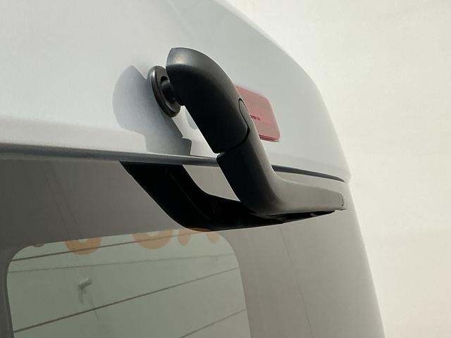 ハイゼットカーゴＤＸ運転席助手席エアバッグ　Ａストップ　レーンキープアシスト　エアバック　パーキングセンサー　ＥＳＣ　切替式４ＷＤ　オートハイビーム　盗難防止システム　オートライト　ＡＢＳ（栃木県）の中古車