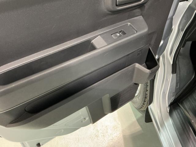 ハイゼットカーゴＤＸ運転席助手席エアバッグ　Ａストップ　レーンキープアシスト　エアバック　パーキングセンサー　ＥＳＣ　切替式４ＷＤ　オートハイビーム　盗難防止システム　オートライト　ＡＢＳ（栃木県）の中古車