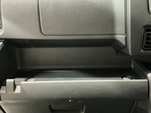 ハイゼットカーゴＤＸ運転席助手席エアバッグ　Ａストップ　レーンキープアシスト　エアバック　パーキングセンサー　ＥＳＣ　切替式４ＷＤ　オートハイビーム　盗難防止システム　オートライト　ＡＢＳ（栃木県）の中古車