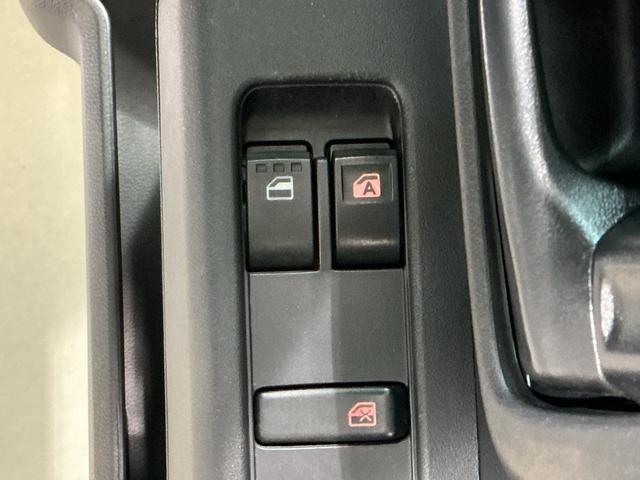 ハイゼットカーゴＤＸ運転席助手席エアバッグ　Ａストップ　レーンキープアシスト　エアバック　パーキングセンサー　ＥＳＣ　切替式４ＷＤ　オートハイビーム　盗難防止システム　オートライト　ＡＢＳ（栃木県）の中古車