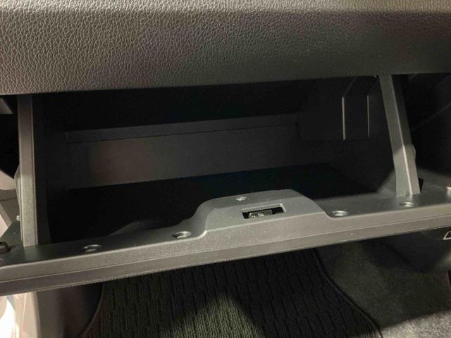 ムーヴＧ横滑り防止装置　オートマチックハイビーム　ＬＥＤヘッド　ＴＶ　ベンチシート　スマートキープッシュスタート　電動格納ミラー　バックカメラ　アルミホイール　ソナー　エコアイドル　オートライト　衝突被害軽減（栃木県）の中古車