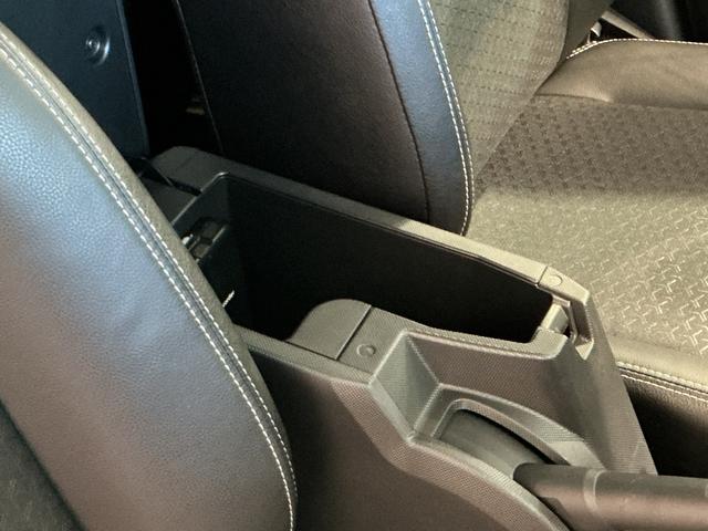 ロッキープレミアムターボ車 イモビライザー シートH アルミホイール 車線逸脱警報 LEDヘッドライト ETC車載器 アイドリングストップ機能 オートマチックハイビーム キーフリーシステム ナビTV(栃木県)の中古車