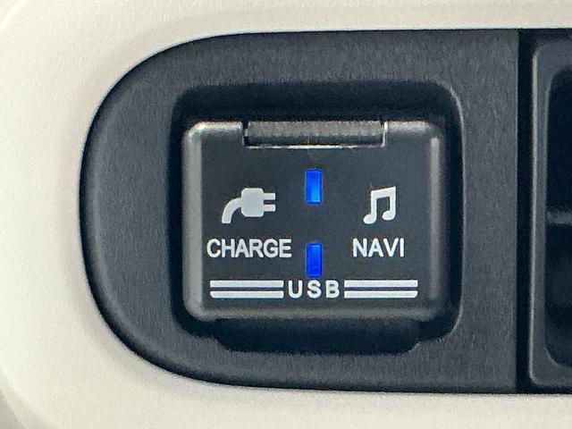 ムーヴキャンバスストライプスＧイモビライザー　ナビ　全周囲モニター　　アイドリングＳＴＯＰ　パーキングセンサー　レーンキープ　キーフリー　ＥＴＣ　オートマチックハイビーム　ＬＥＤヘッドライト　オートライト　４ＷＤ　衝突安全ボディ（栃木県）の中古車