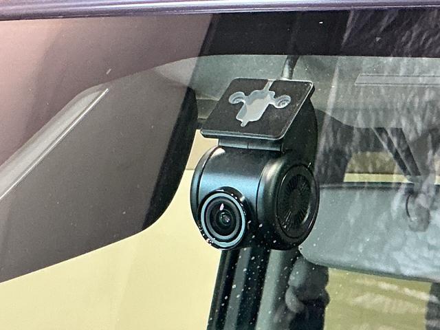 ムーヴキャンバスストライプスＧイモビライザー　ナビ　全周囲モニター　　アイドリングＳＴＯＰ　パーキングセンサー　レーンキープ　キーフリー　ＥＴＣ　オートマチックハイビーム　ＬＥＤヘッドライト　オートライト　４ＷＤ　衝突安全ボディ（栃木県）の中古車