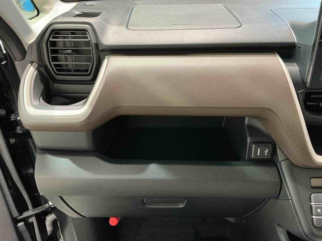 ムーヴＸ盗難防止装置　電格ミラー　キーレスエントリー　助手席エアバッグ　運転席エアバッグ　横滑り防止機能　ソナー　ベンチシート　スマートキー　アイドリングストップ　バックカメラ　オートライト（栃木県）の中古車