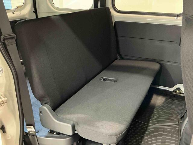 ハイゼットカーゴＤＸキーレスエントリー　パワーウィンドウ　スマートアシスト　４ＷＤ切り替え　純正ラジオ　スライドドア　オートライト（栃木県）の中古車