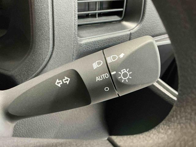 ハイゼットカーゴＤＸキーレスエントリー　パワーウィンドウ　スマートアシスト　４ＷＤ切り替え　純正ラジオ　スライドドア　オートライト（栃木県）の中古車