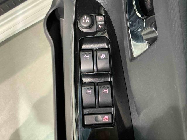 タントカスタムX SAIIIナビゲーションシステム LEDヘッドライト アルミホイール スマートアシスト3 誤発進抑制機能 シートヒーター キーフリーシステム(栃木県)の中古車