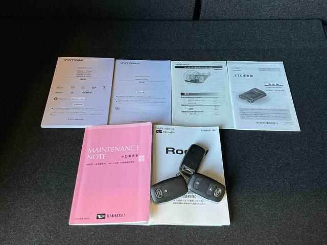 ロッキープレミアムナビ　ターボ車　イモビライザー　シートＨ　アダプティブクルーズ　アルミホイール　ドラレコ　車線逸脱警報　ＬＥＤヘッドライト　　ＥＴＣ車載器　アイドリングストップ機能　オートマチックハイビーム（栃木県）の中古車