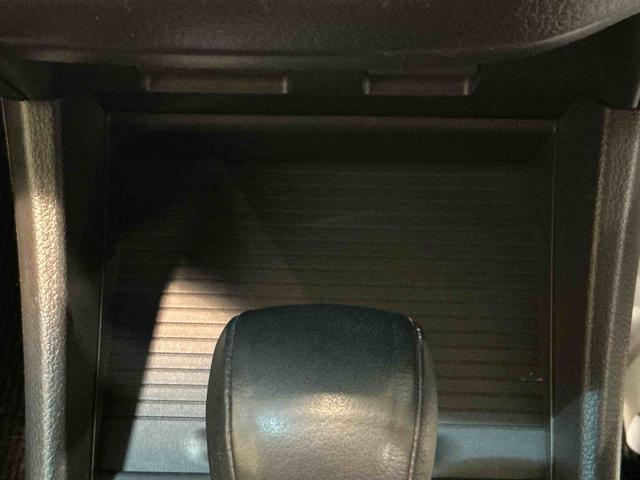 ジェイドＲＳディスプレイオーディオ　バックカメラ　ＥＴＣ車載器　シートヒーター　クルーズコントロール　アルミホイール（栃木県）の中古車