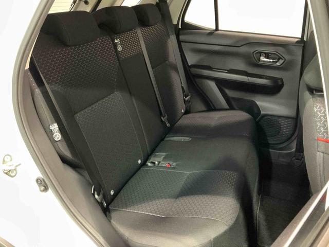 ロッキーＧナビゲーションシステム　パノラマモニター　キーフリーシステム　アルミホイール　運転席・助手席シートヒーター　オートライト　オートハイビーム　クルーズコントロール機能　運転席・助手席シートヒーター（栃木県）の中古車