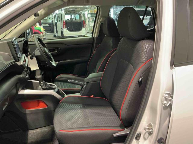 ロッキーＧナビゲーションシステム　パノラマモニター　キーフリーシステム　アルミホイール　運転席・助手席シートヒーター　オートライト　オートハイビーム　クルーズコントロール機能　運転席・助手席シートヒーター（栃木県）の中古車