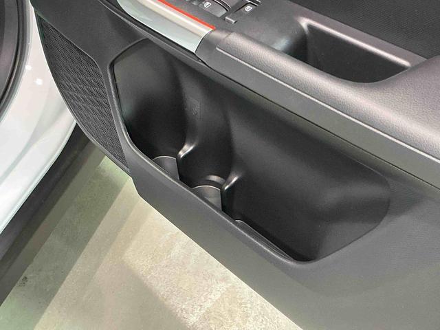 ロッキーＧナビゲーションシステム　パノラマモニター　キーフリーシステム　アルミホイール　運転席・助手席シートヒーター　オートライト　オートハイビーム　クルーズコントロール機能　運転席・助手席シートヒーター（栃木県）の中古車