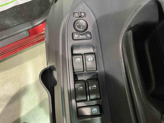 タントＸキーフリーシステム　スマートアシスト　コーナーセンサー　左側電動スライドドア　ＬＥＤヘッドライト　オートエアコン　シートバックテーブル　運転席シートリフター（栃木県）の中古車