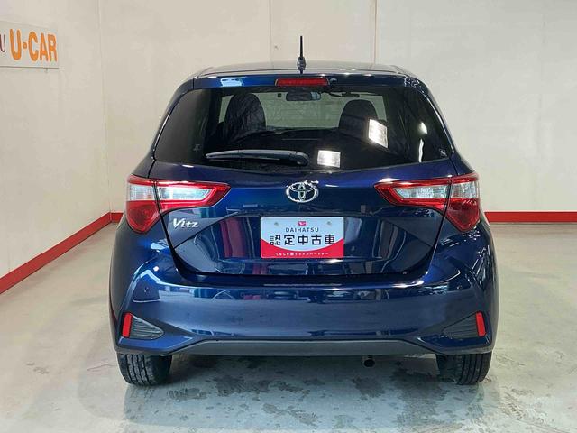 ヴィッツF セーフティーエディションIIIフォグランプ ドライブレコーダー 電動格納式ドアミラー オートライト CVT ナビゲーションシステム バックカメラ(栃木県)の中古車