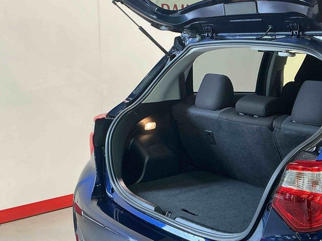 ヴィッツF セーフティーエディションIIIフォグランプ ドライブレコーダー 電動格納式ドアミラー オートライト CVT ナビゲーションシステム バックカメラ(栃木県)の中古車