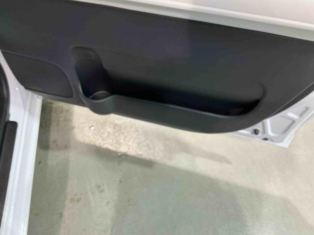 ムーヴキャンバスストライプスＸキーフリーシステム　スライドドア　オートライト　スマートアシスト　コーナーセンサー　オートエアコン　電動格納式ドアミラー　運転席シートリフター（栃木県）の中古車